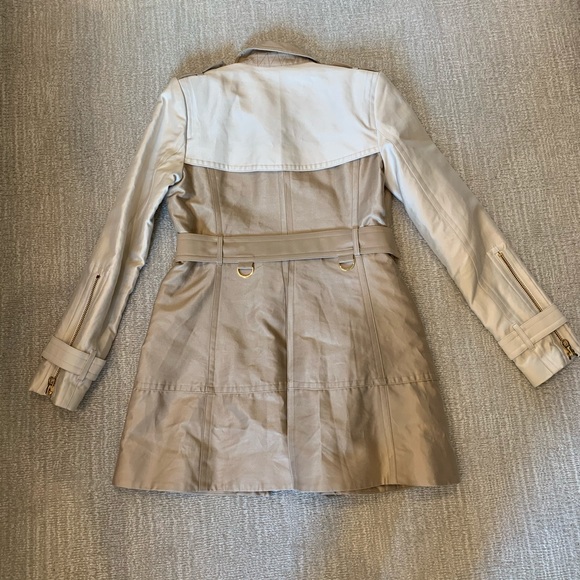 Trench coat - Picture 2 of 7